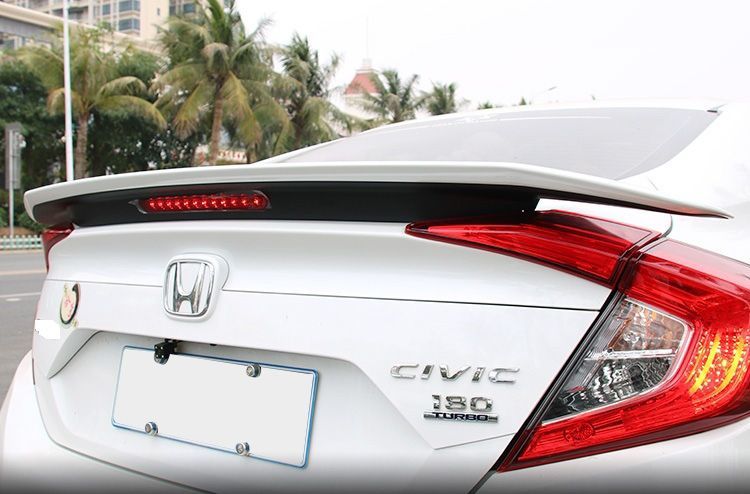 7 phụ kiện trang trí Honda Civic giúp xế yêu trở nên sang trọng